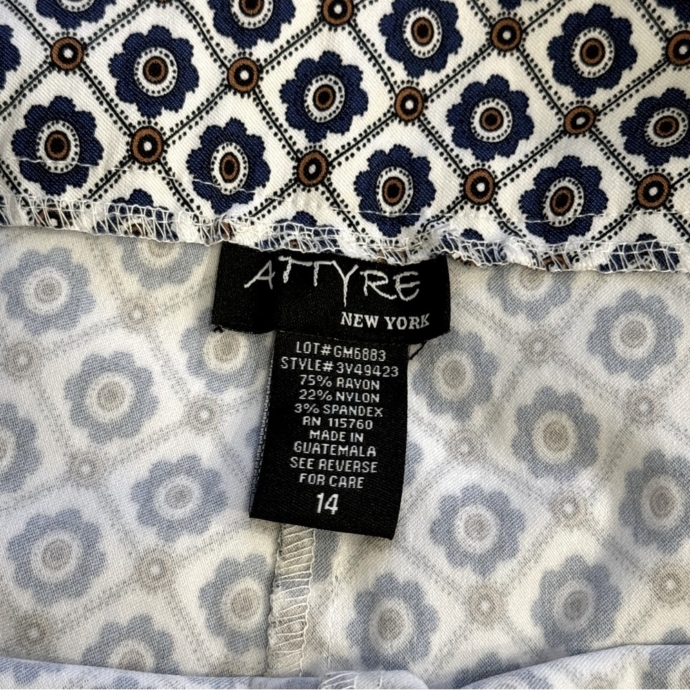 Attyre Printed Work Pants- size 14 - Picture 6 of 6